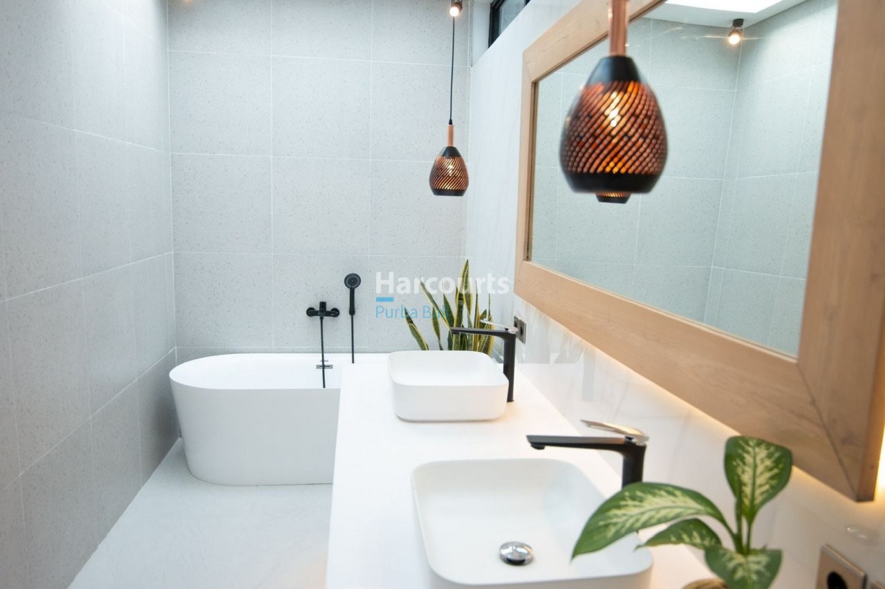 Fabulous Opportunity Secure Stunning For Sale 1