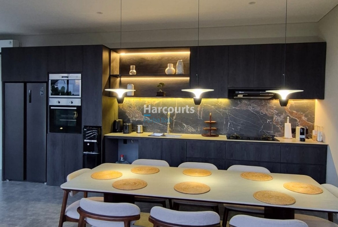 Located Beautiful Surroundings Pantai Leasehold Ownership