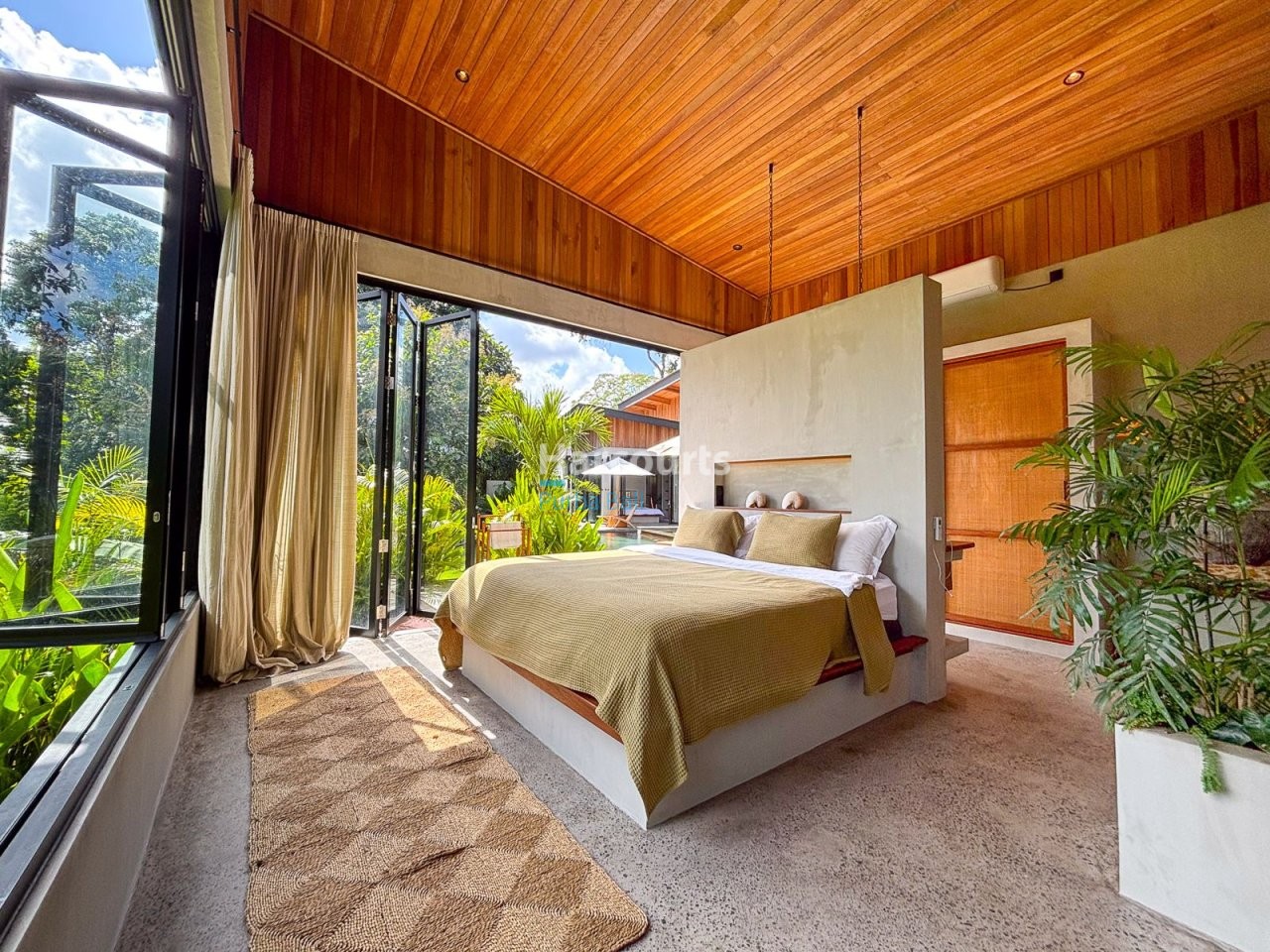 Experience Perfect Balance Calm Ocean Breeze