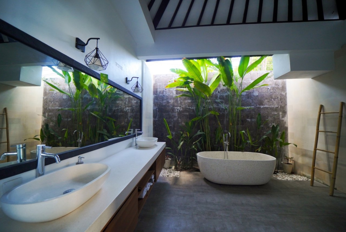 Lush Villa Tropical Available Access Holiday