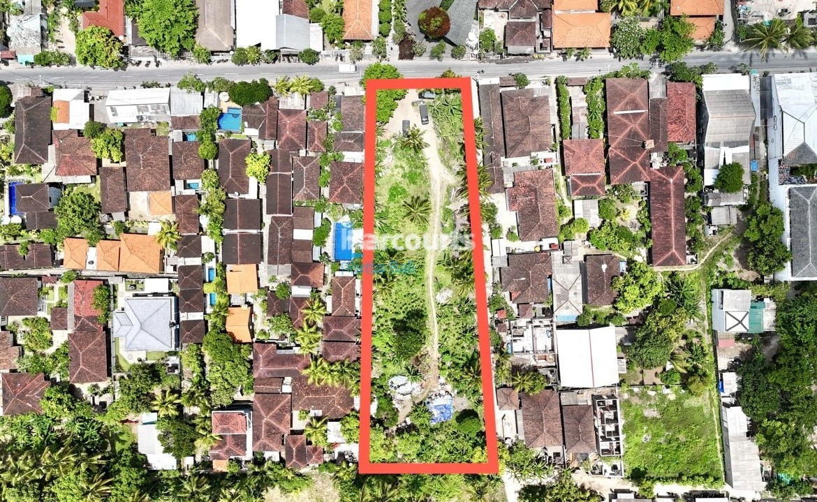 Main Long This Bedroom