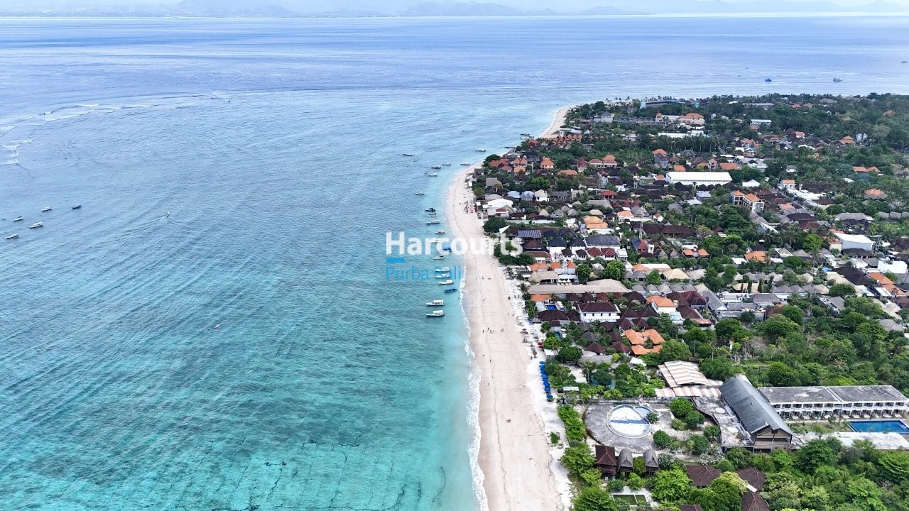 Surrounded Lease Lease Bali