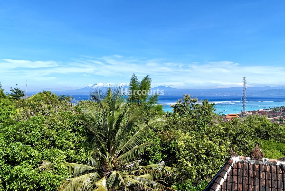 Zone Minimalist Holiday Max Hundred Lembongan