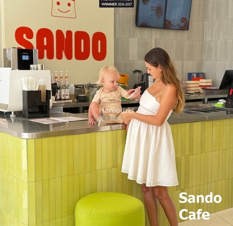 Bingin Bali Villa Cottage Family Cafe Green Counter