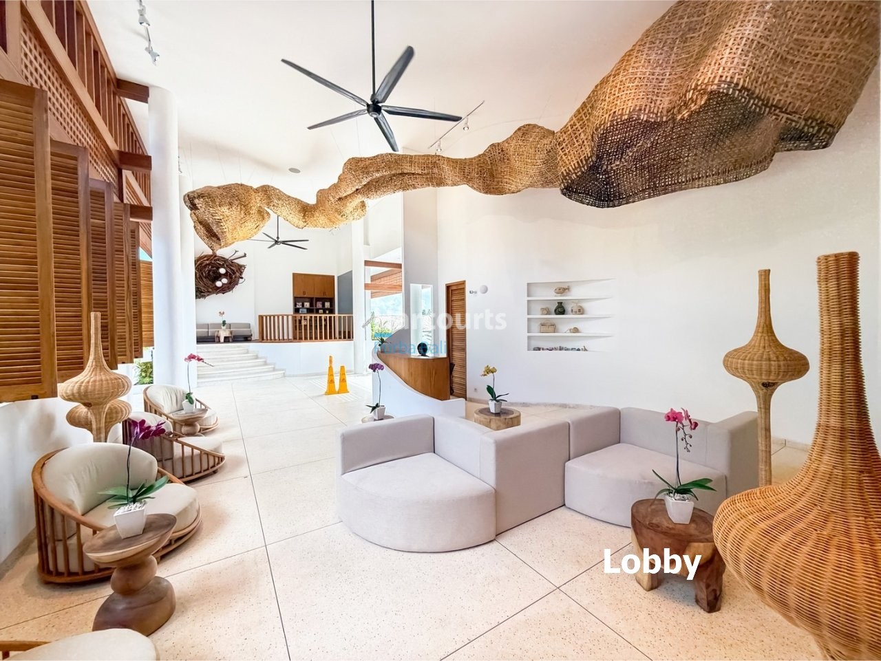Bingin Bali Villa Cottage Woven Sculpture Lobby