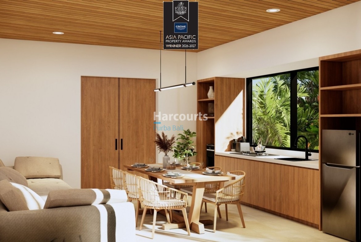 Bingin Villa Cottage Timber Ceiling Woven Chairs