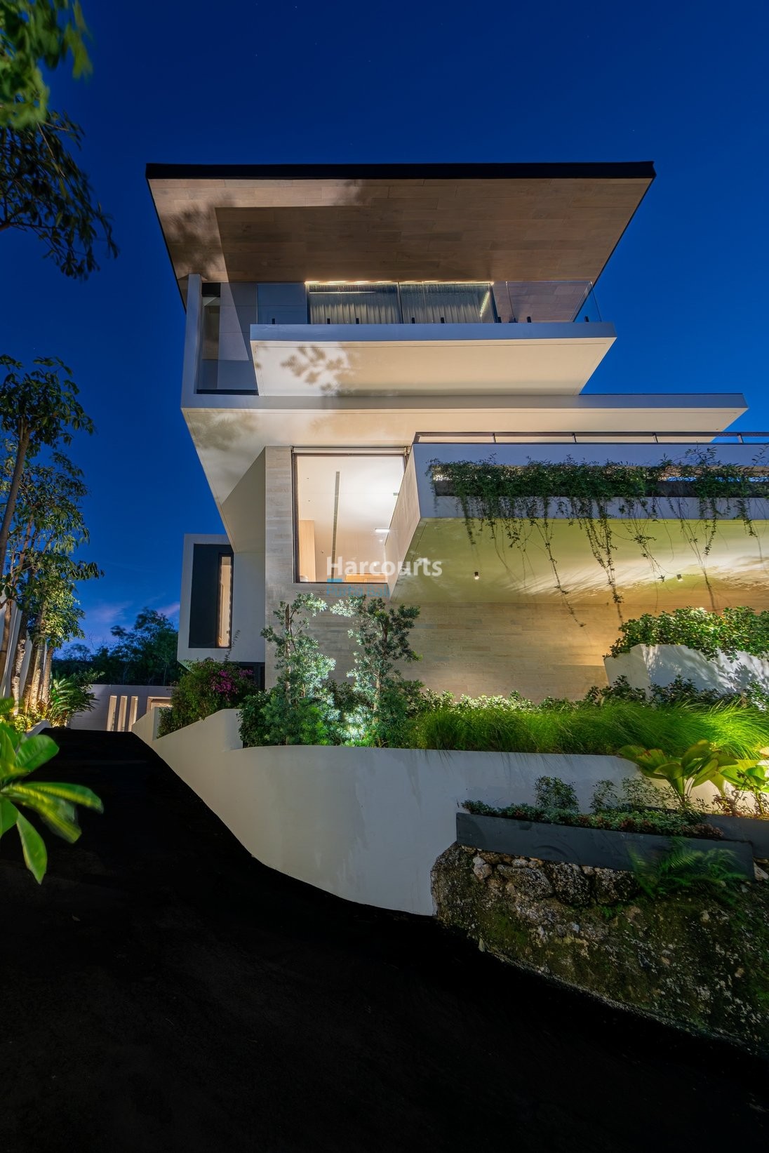 Nestled Prestigious Hills Ungasan Property Investment