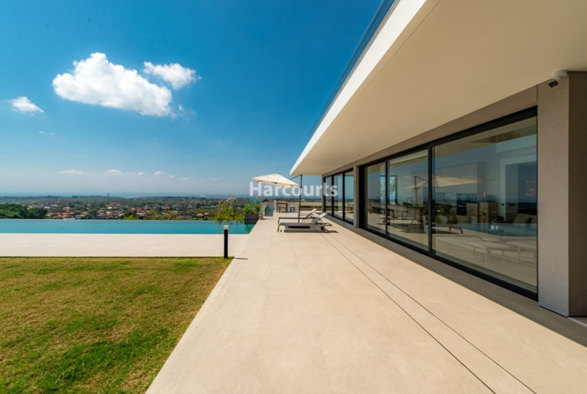 Nestled Prestigious Hills Ungasan Swimming Pool