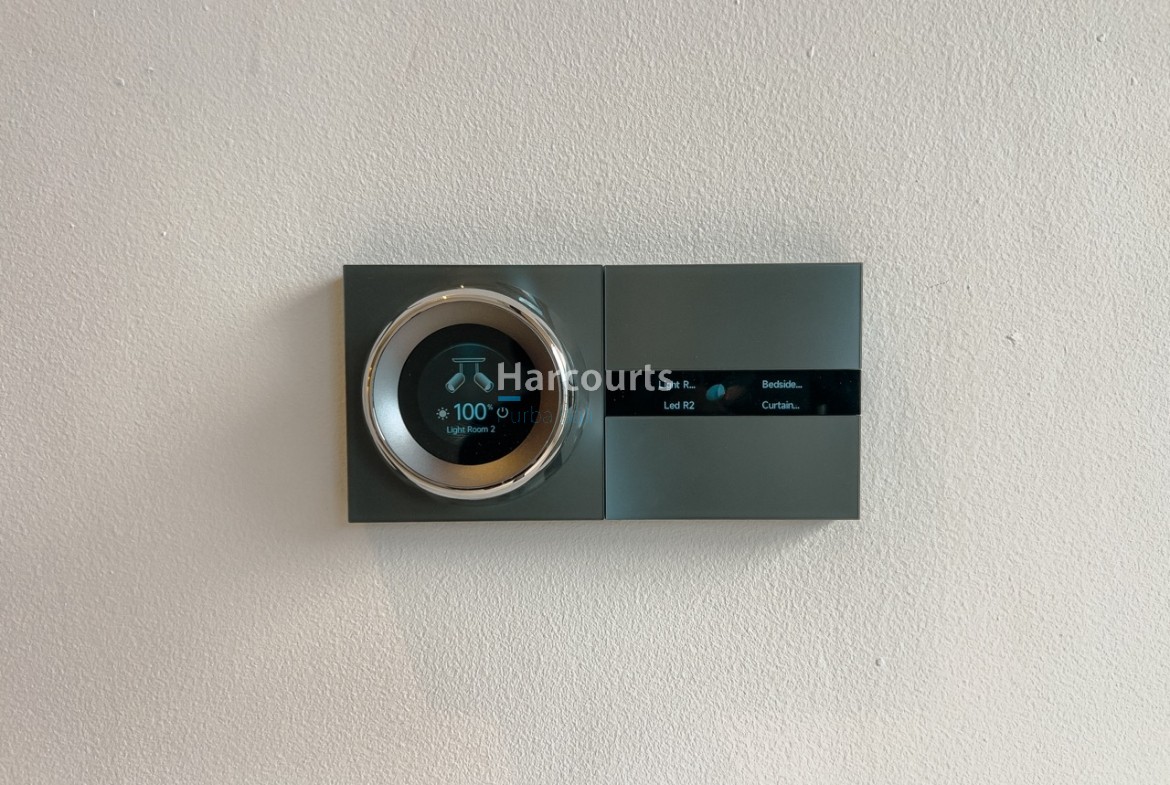 18 Tech Smarthome Dail Large