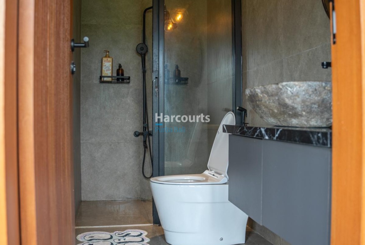 located-serene-cepaka-this-tropical-modern