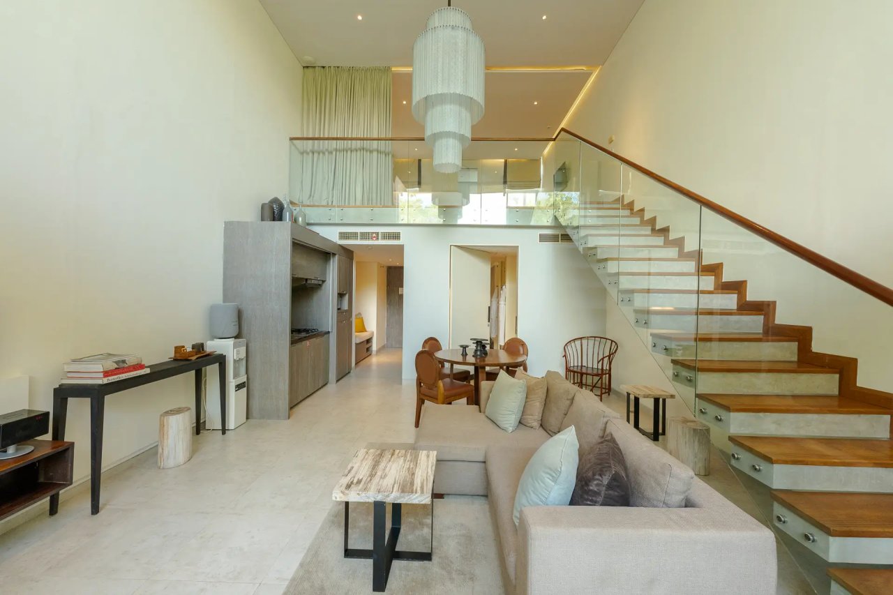 Bed Villa Tropical Holiday Yearly Rent