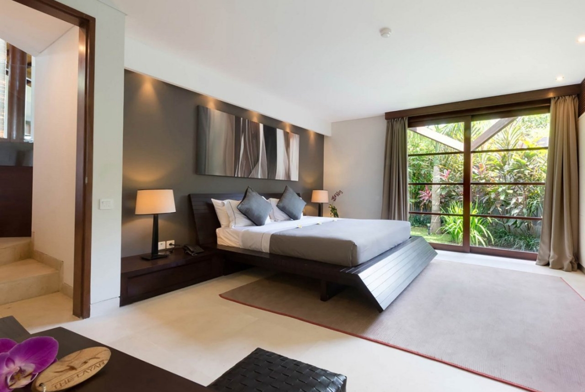 Gated Seminyak Balinese Spacious Villa Bed
