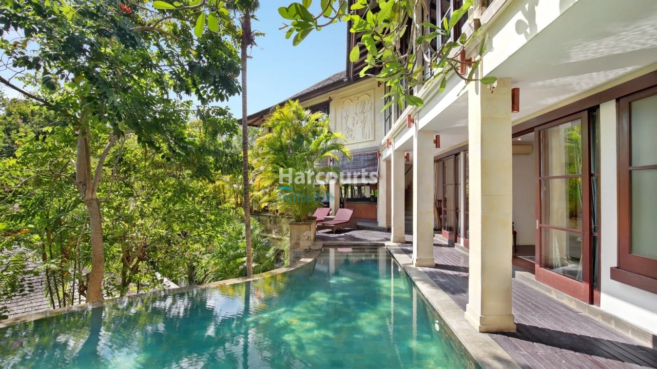 Jimbaran Hill Bali Villa Leasehold Opportunity