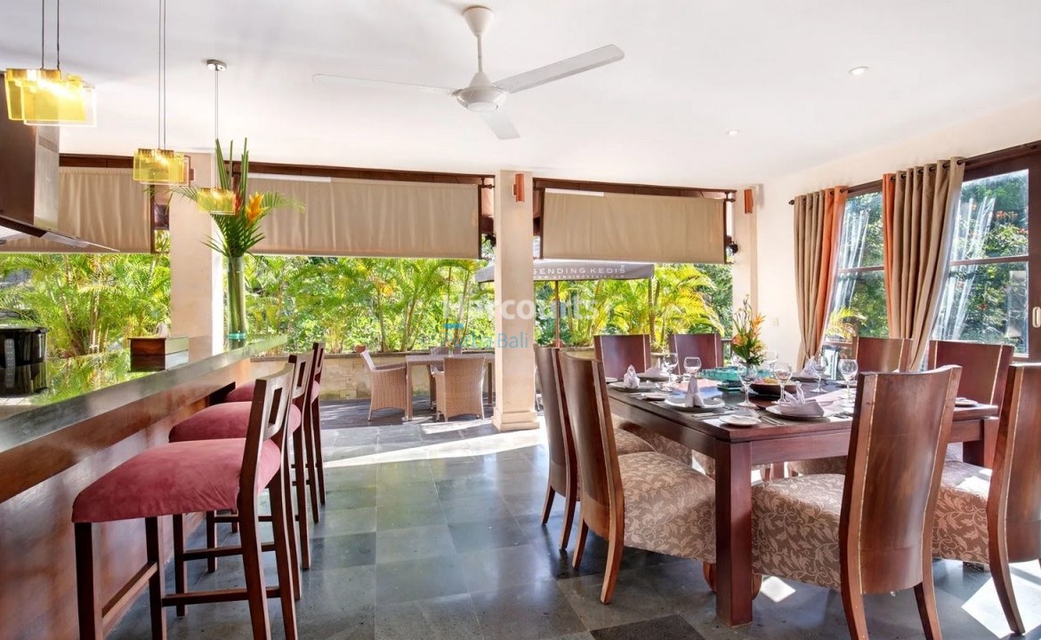Jimbaran Hill Bali Villa Real Estate Bali