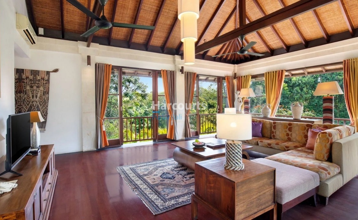 Jimbaran Hill Bali Villa Tropical Modern