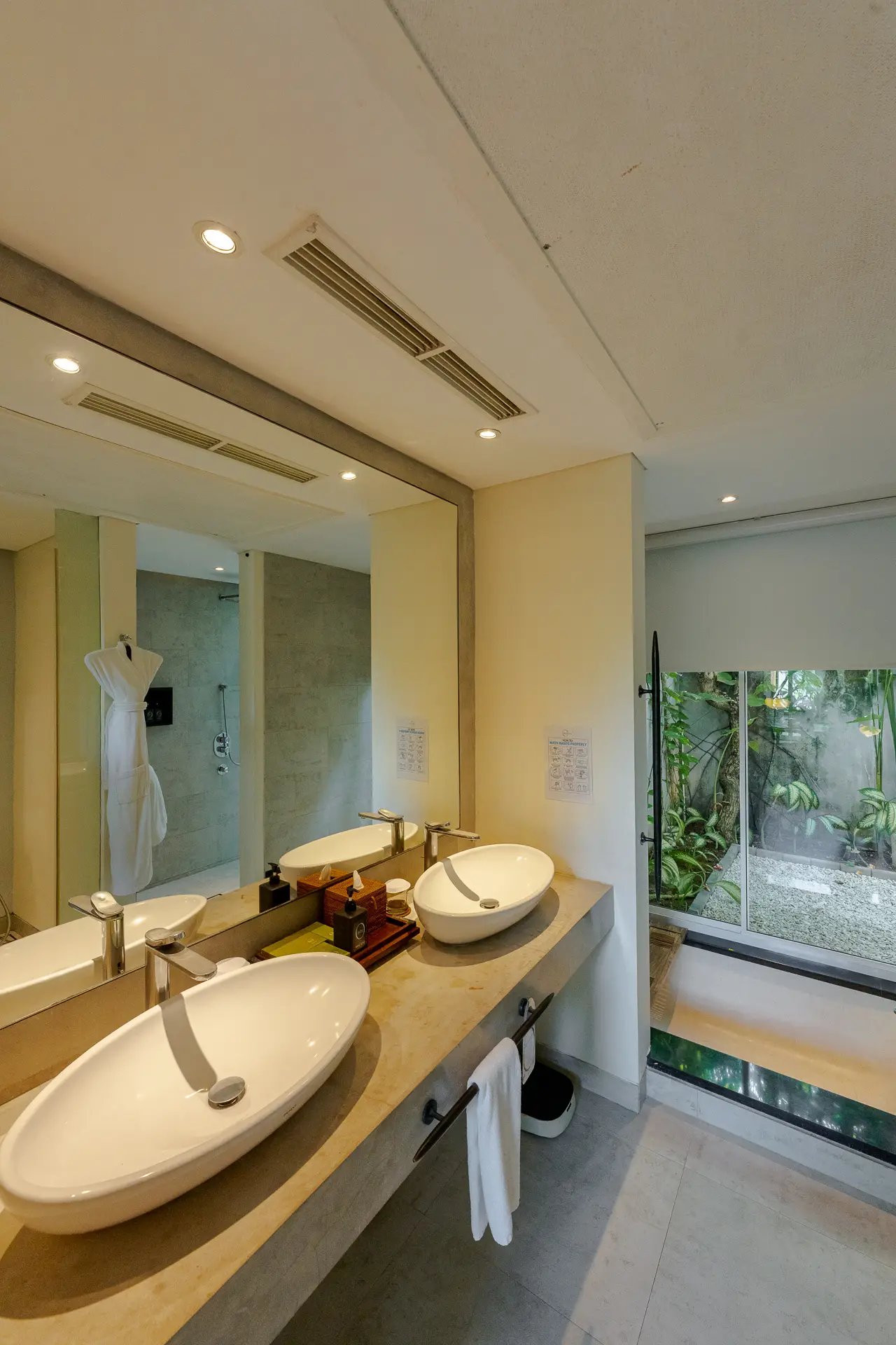 Modern Villa Holiday Rent Yearly Bed