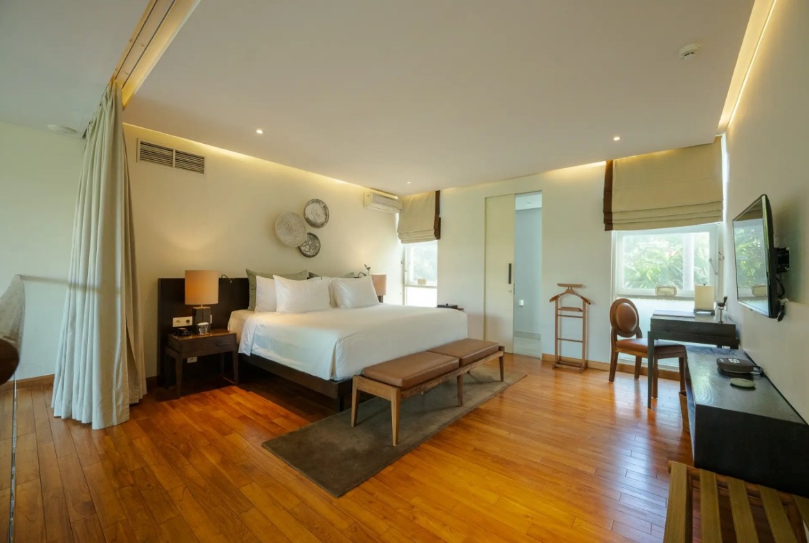 Private Balinese Villa Bed Yearly Seminyak