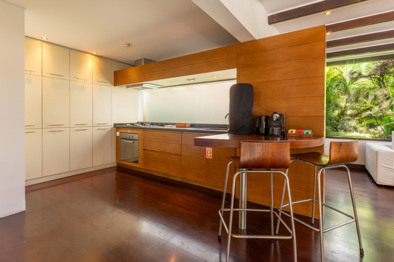 Seminyak Cozy Estate Pool Villa Bed