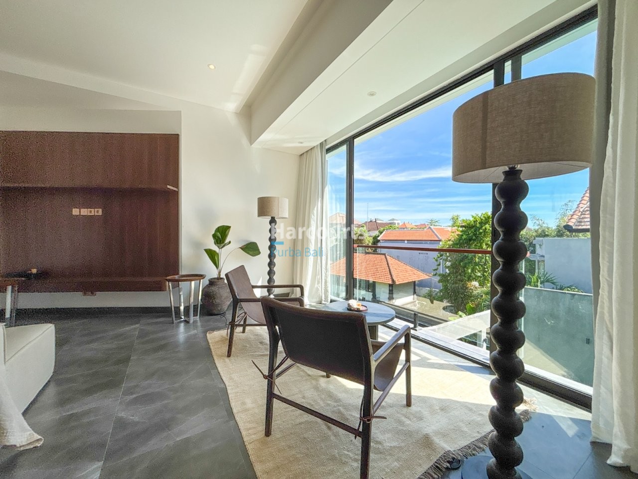 Tegal Cupek Villa Marble Floor City View