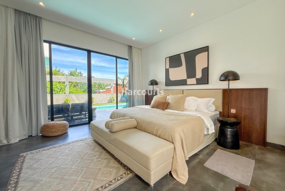 Tegal Cupek Villa Master Bedroom Pool View