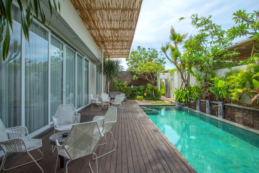 Villa Seminyak Minimalist Beds Rent Exclusive
