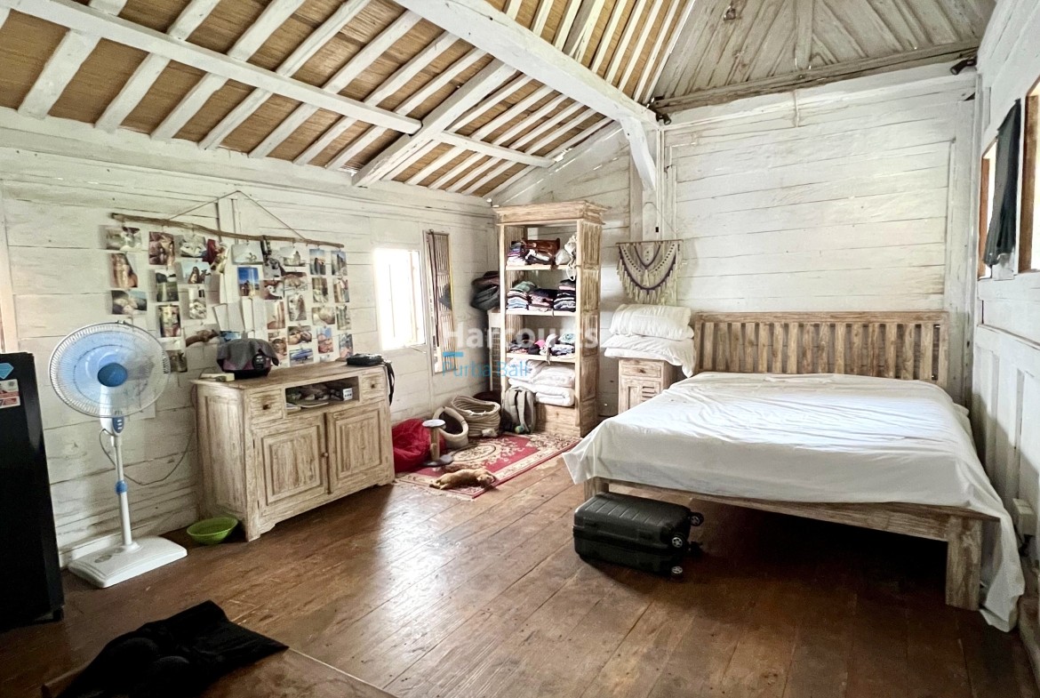 9a29c8c4 E96a 443d B95c 776c10795873