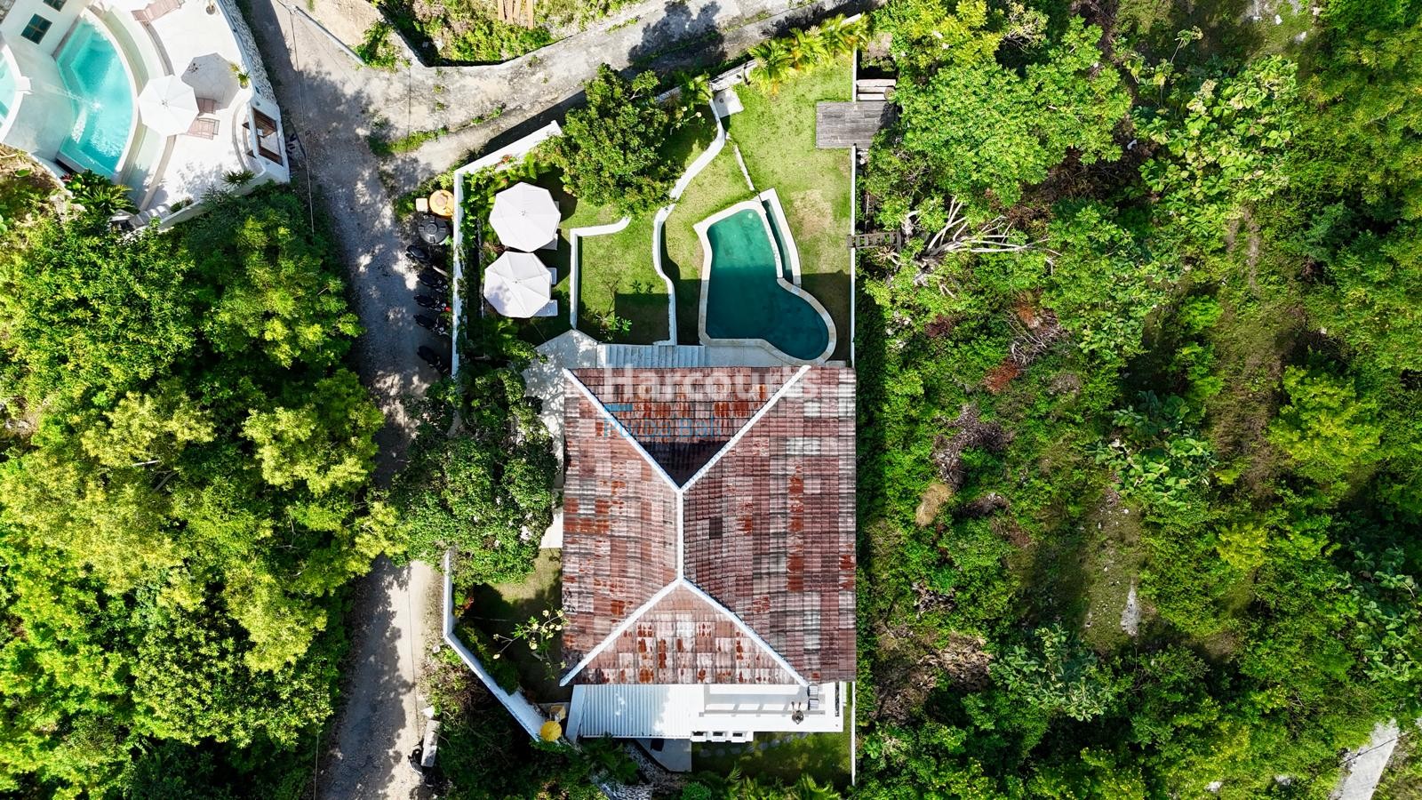 opportunity-purchase-beautiful-level4-tropical-modern