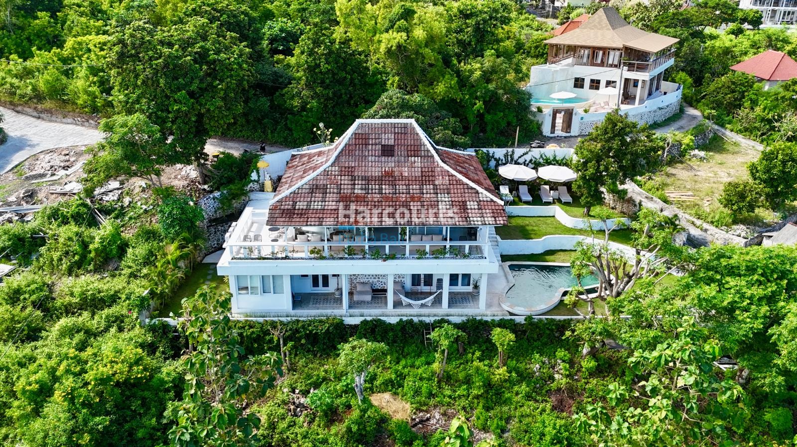 opportunity-purchase-beautiful-level4-tropical-modern