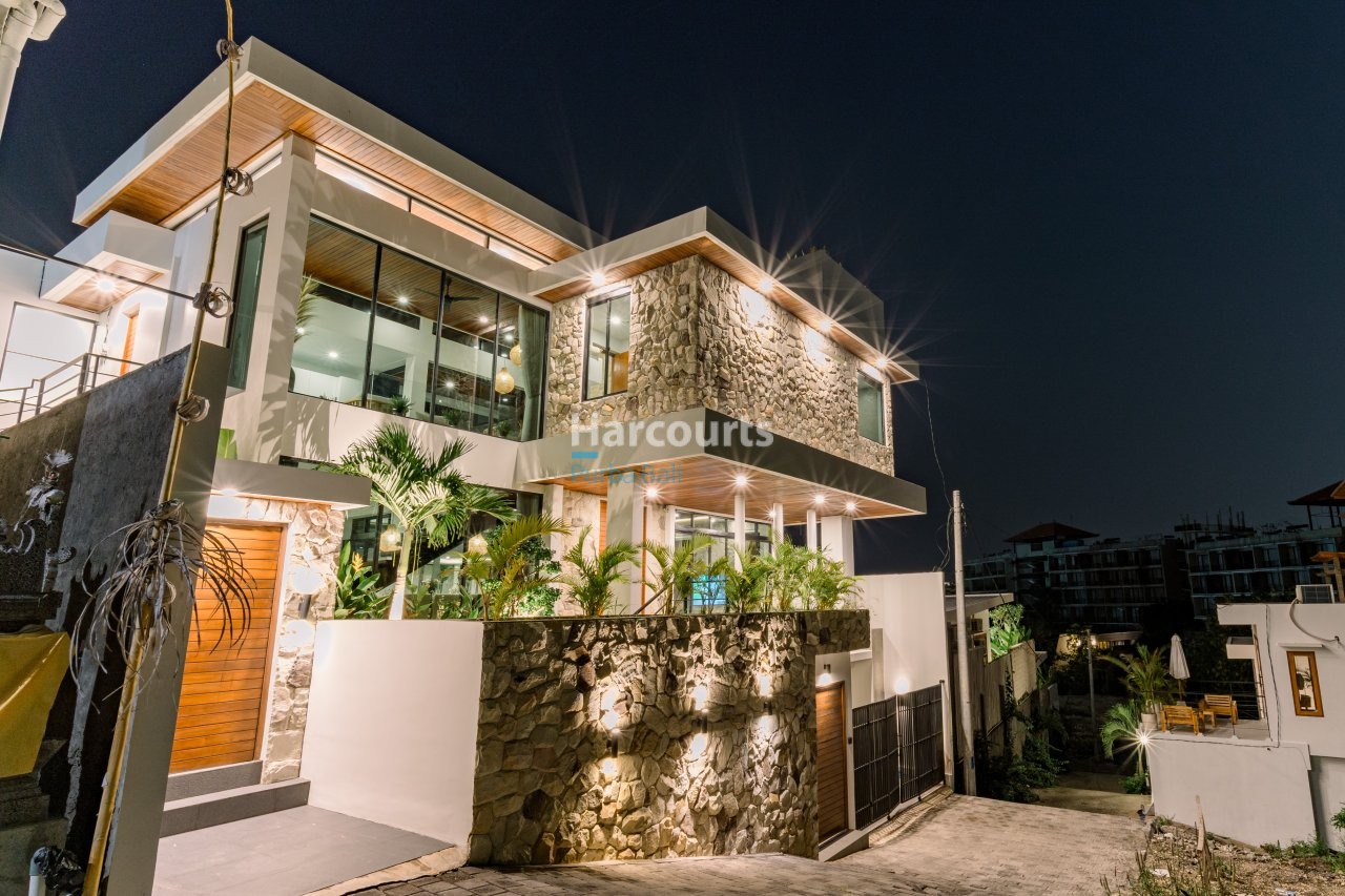 Discover Epitome Luxury Living Real Estate Bali
