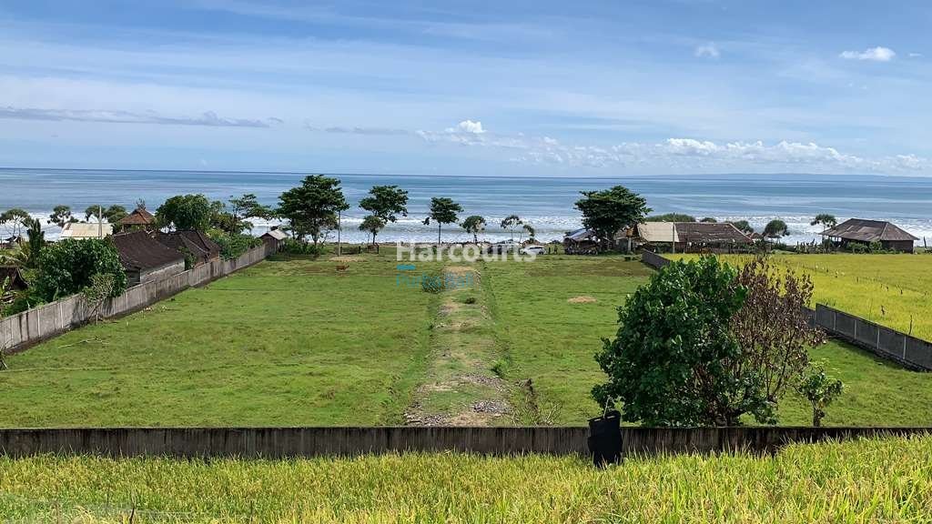 Discover Exceptionally Rare Absolute Luxury Living