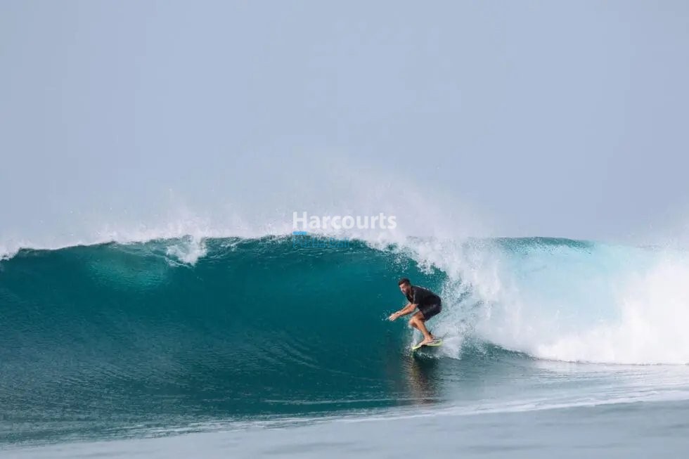 Located Boa Rote Island For Sale