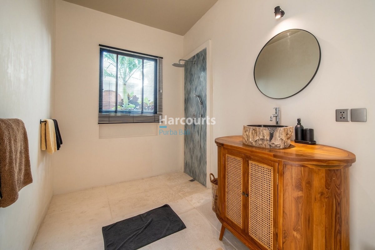 Set Sought After Umalas This Tropical Modern