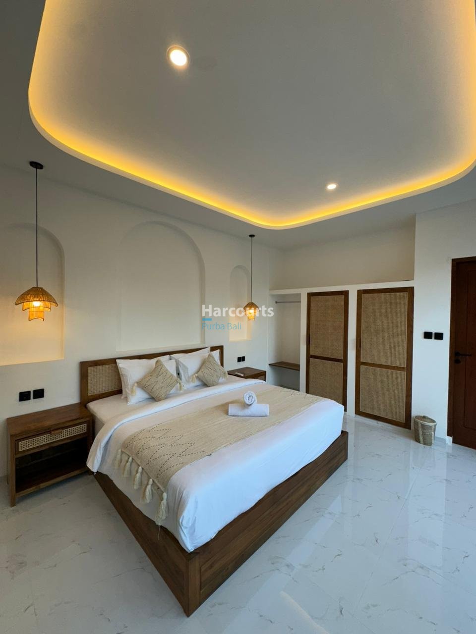 Located Peaceful Emerging Enclave Real Estate Bali