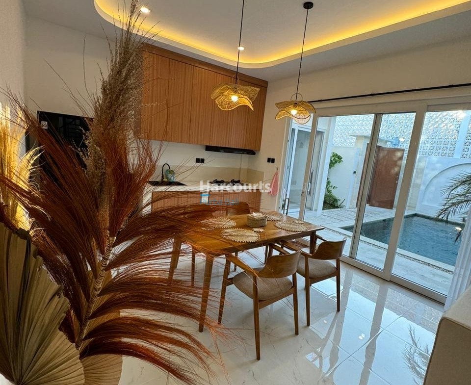 Located Peaceful Emerging Enclave Tropical Modern