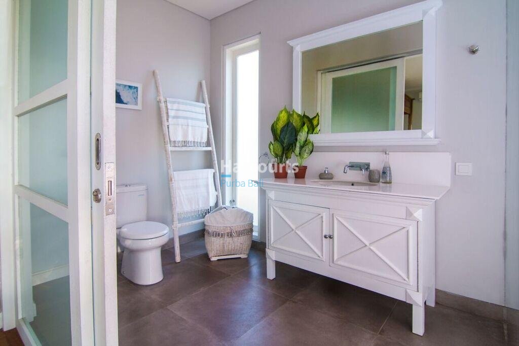 One Three Architecturally Designed Villas Property Investment