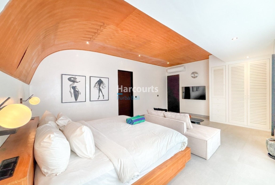 Part Bali Where Land Ocean Breeze