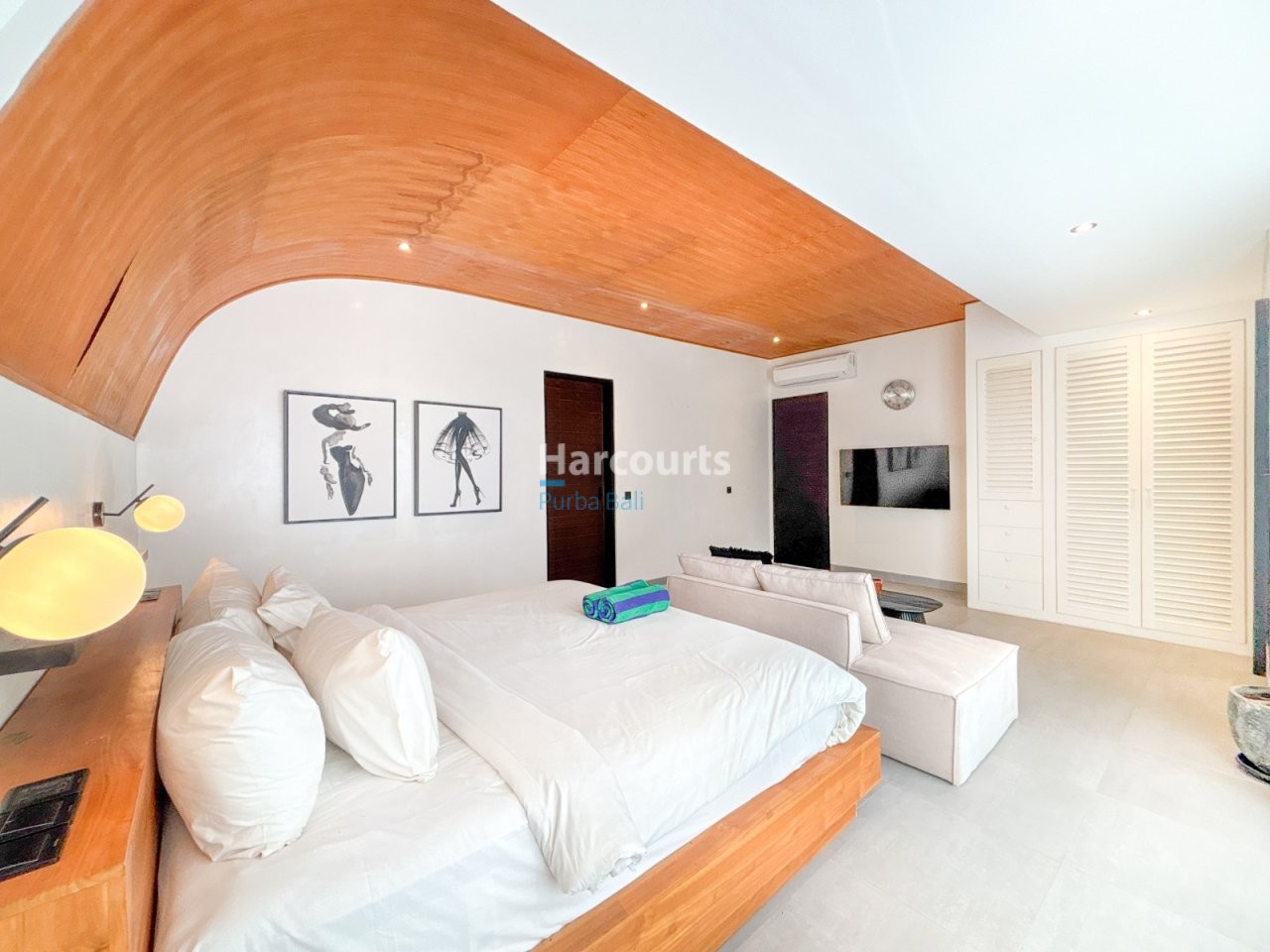 Part Bali Where Land Ocean Breeze