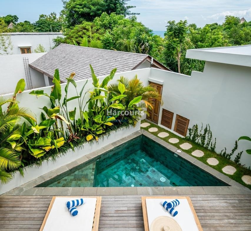 Boutique 3 Villa Leasehold Complex For Sale