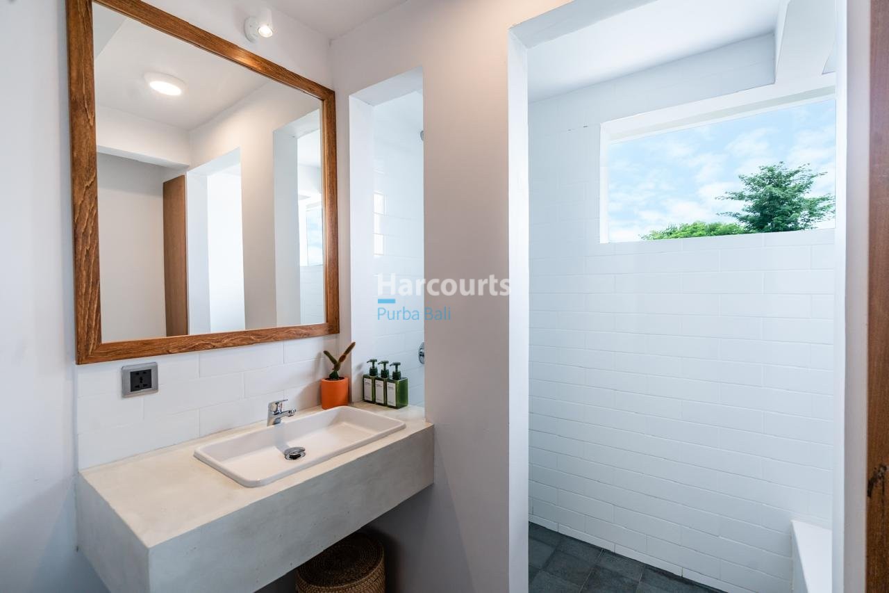 Boutique 3 Villa Leasehold Complex Leasehold Opportunity