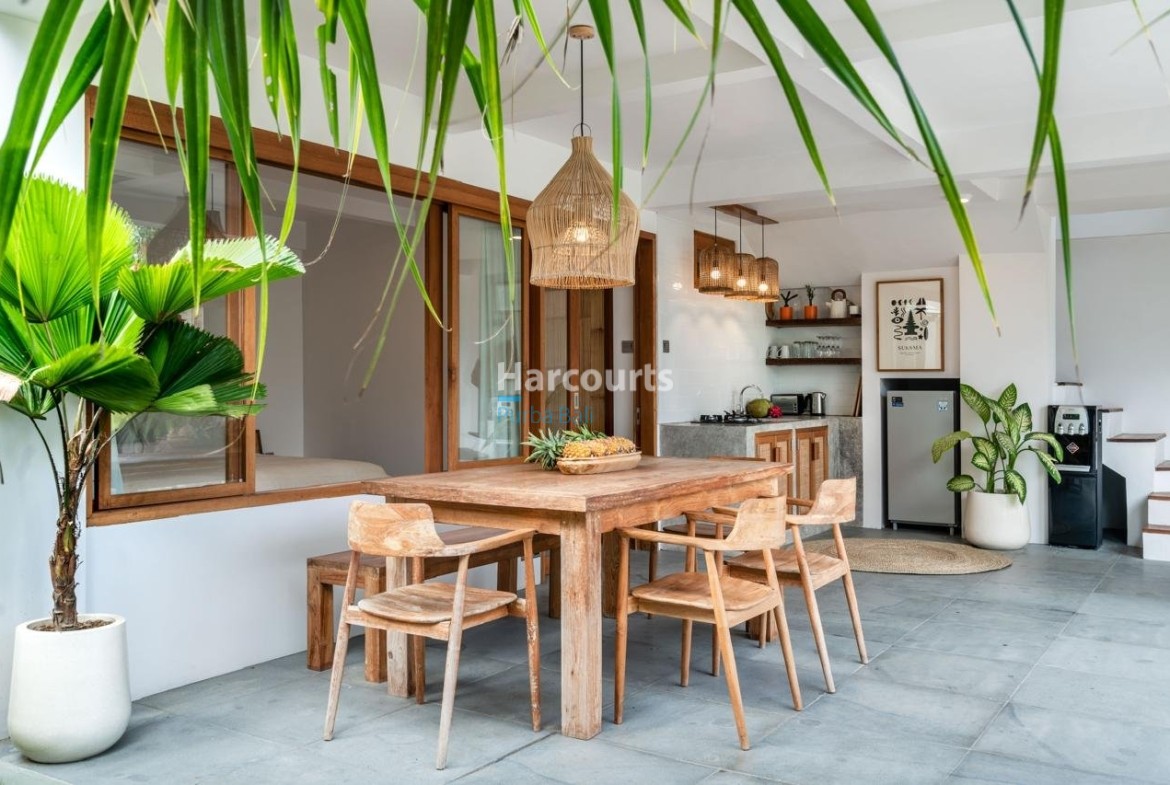 Boutique 3 Villa Leasehold Complex Property Investment