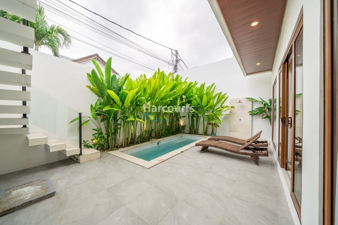 Contemporary 2br Leasehold Villa Ocean Breeze