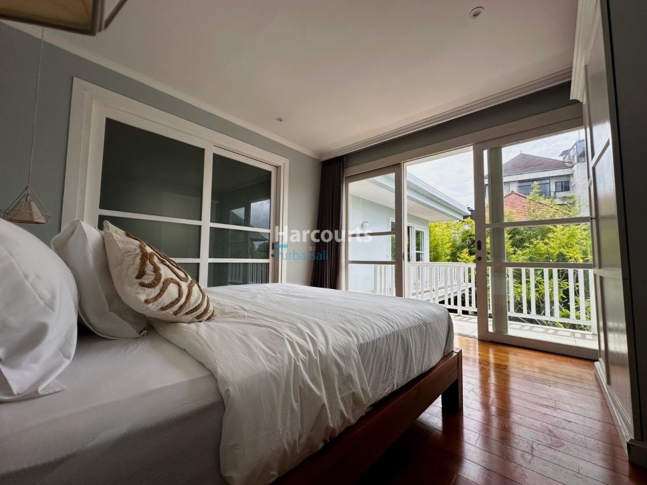 Designed Constructed Highest Specifications Leasehold Opportunity