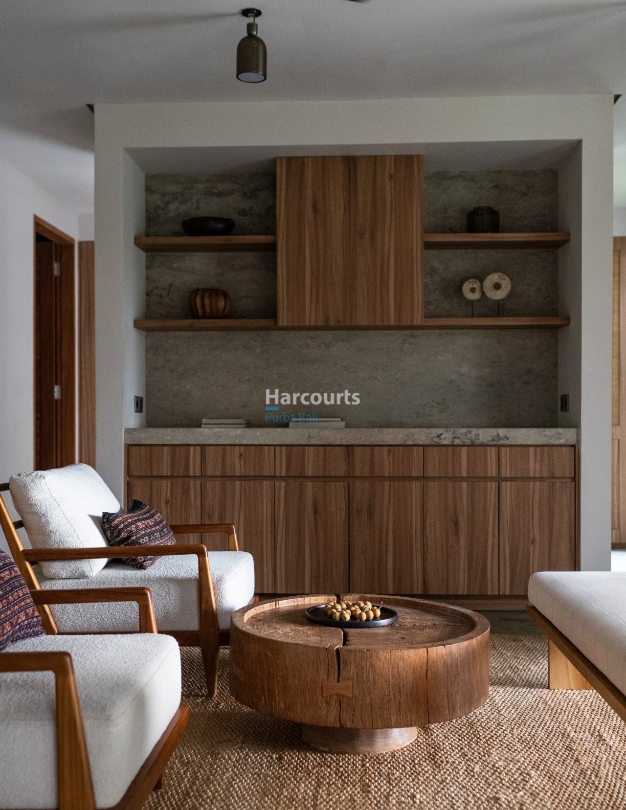 Remodeled American Architect Design For Sale