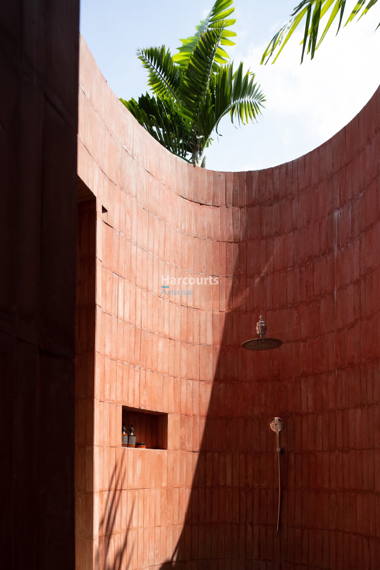 Remodeled American Architect Design Freehold Ownership 1