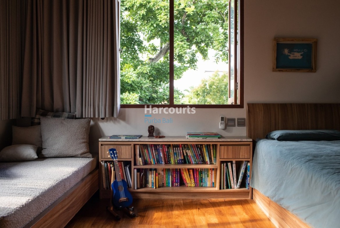 Remodeled American Architect Design Ocean Breeze