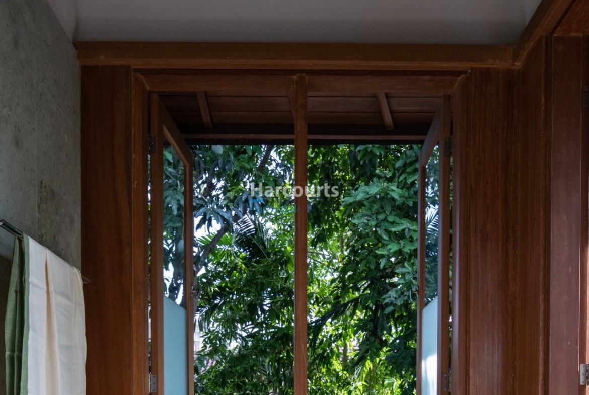 Remodeled American Architect Design Ricefield View