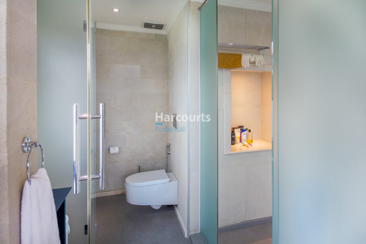 Set Desirable Canggu This Holiday Rental