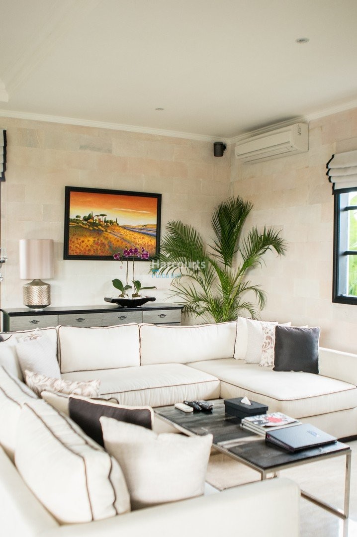 Set Desirable Canggu This Tropical Modern