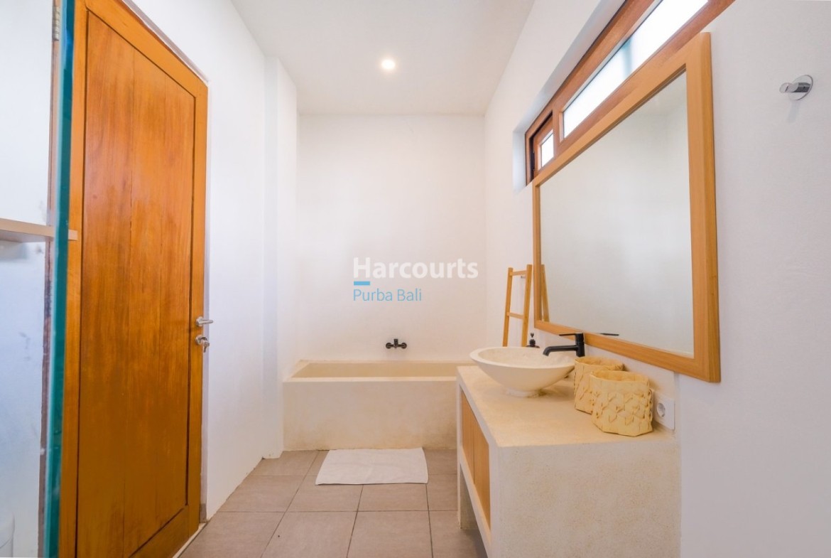 Set Desirable Kerobokan This Tropical Modern