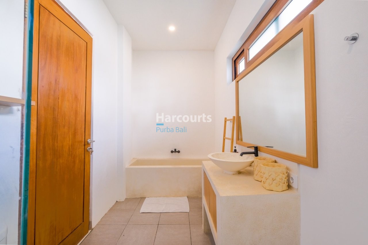 Set Desirable Kerobokan This Tropical Modern